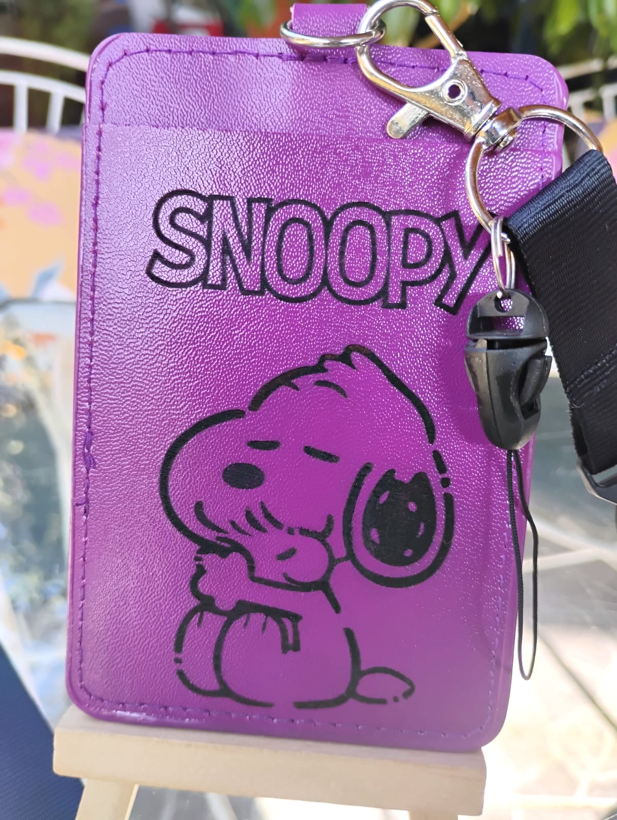 Snoopy- portacredencial cuero - Imagen 2