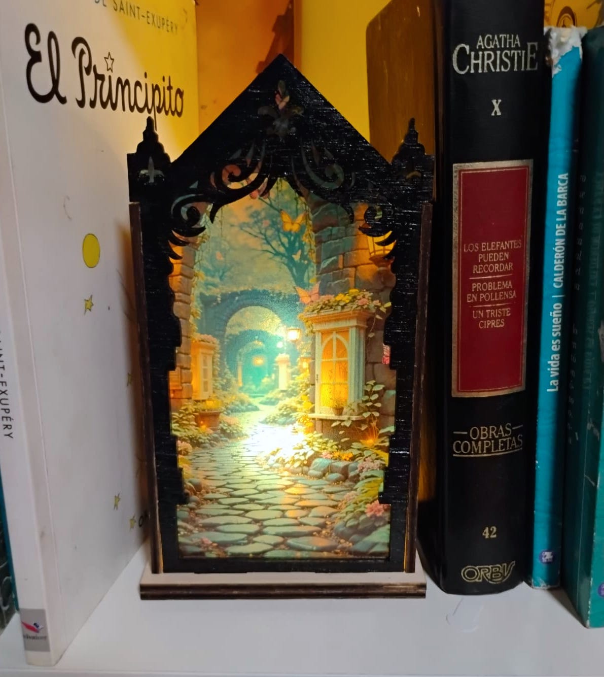 Book Nook lampara El Sendero Encantado - Imagen 3